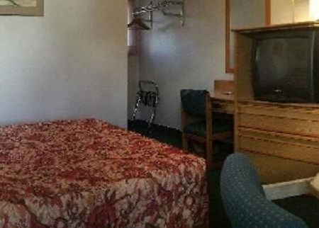 Oregon Trail Motel And Restaurant Baker City Bagian luar foto